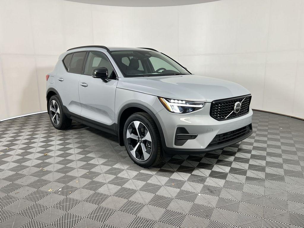 new 2026 Volvo XC40 car, priced at $43,410