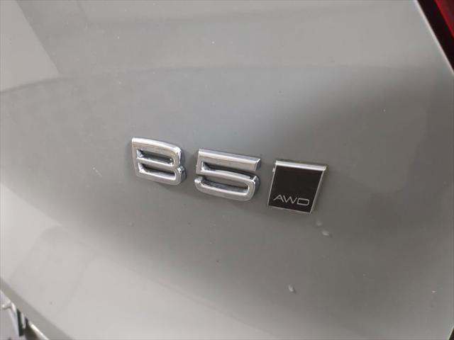 used 2024 Volvo XC40 car, priced at $37,900