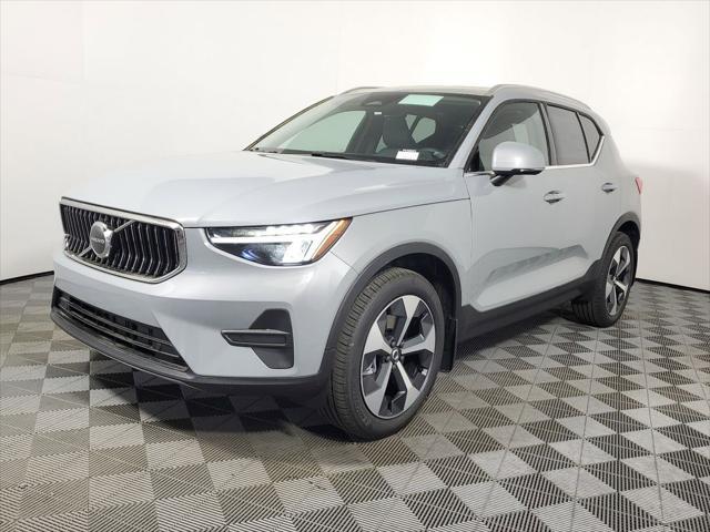 new 2024 Volvo XC40 car, priced at $46,060