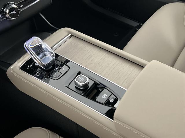 new 2026 Volvo XC90 car, priced at $71,825