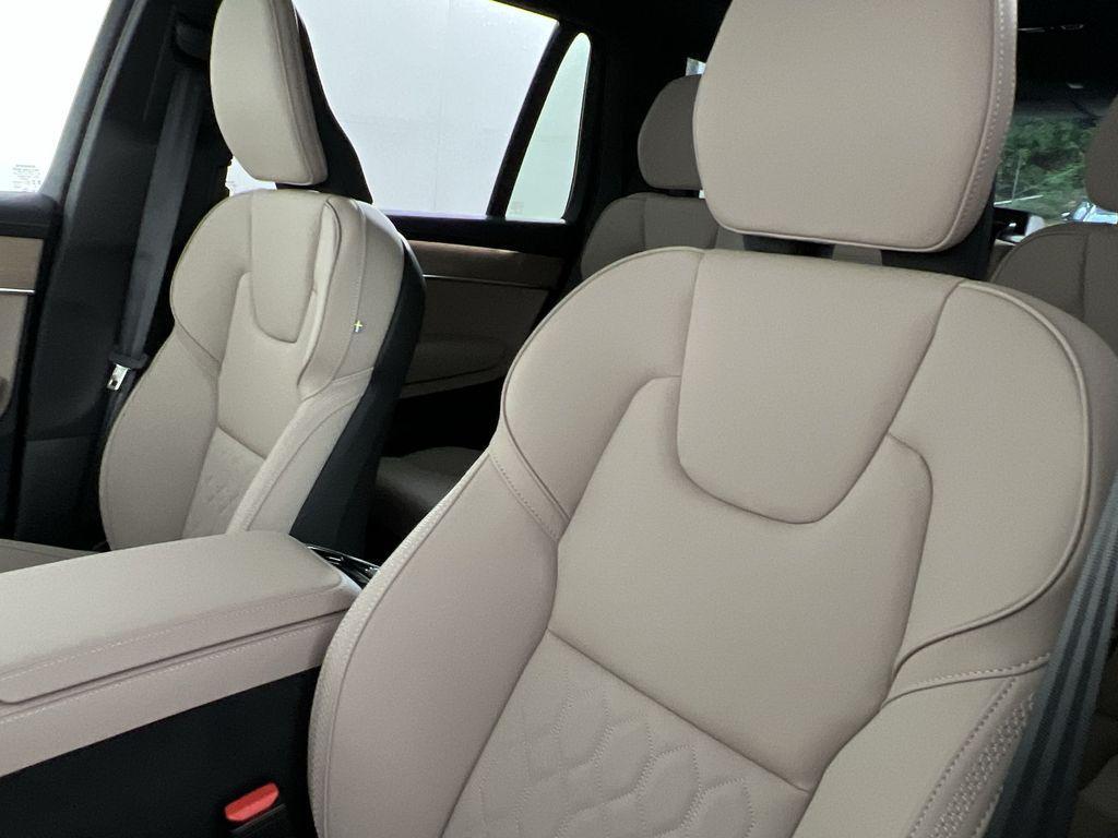 new 2026 Volvo XC90 car, priced at $70,825