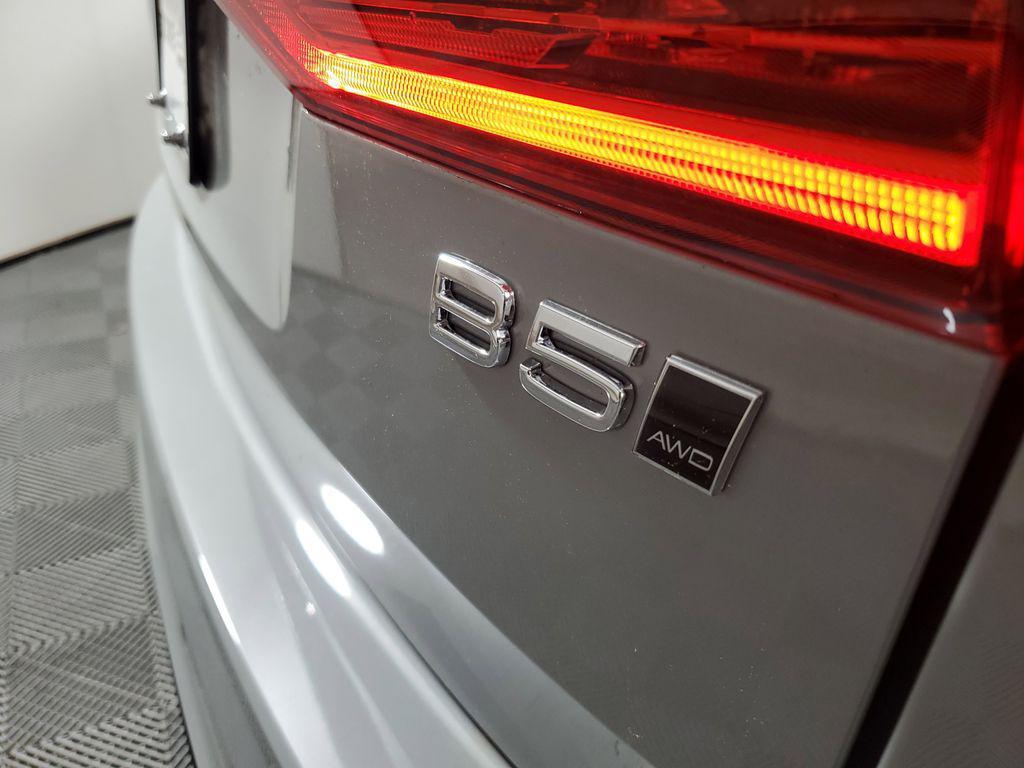 new 2025 Volvo XC60 car, priced at $42,511