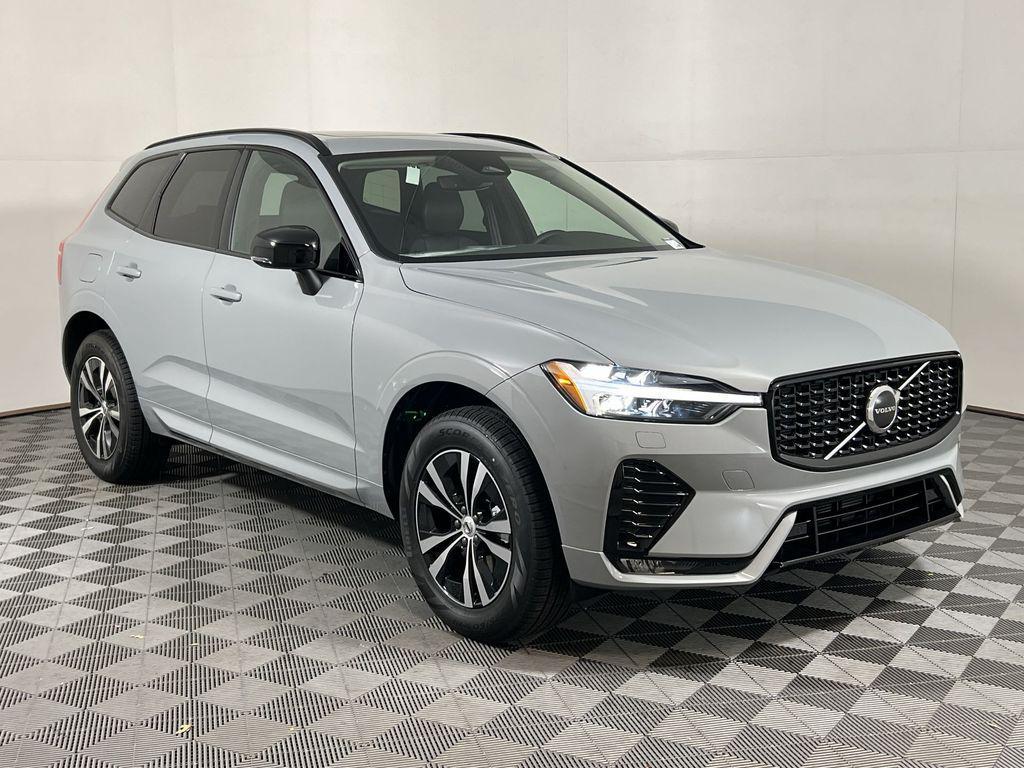 new 2025 Volvo XC60 car, priced at $44,270