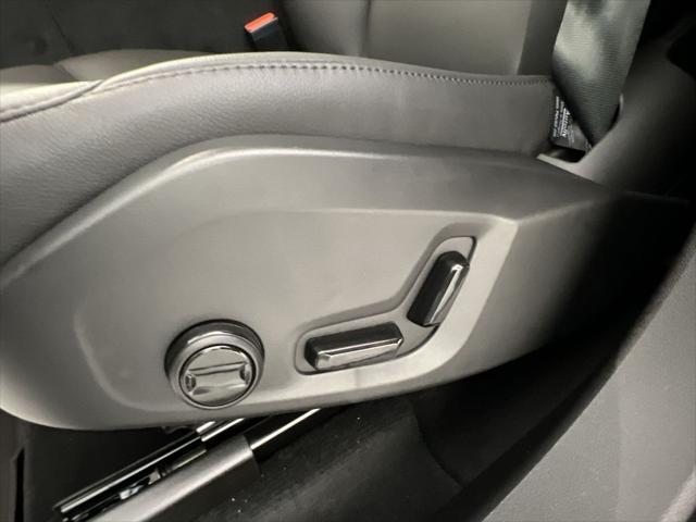 new 2025 Volvo XC60 car, priced at $50,300