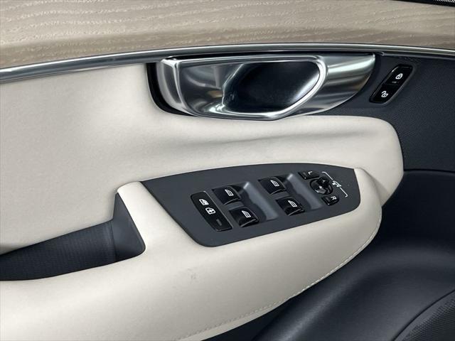 new 2026 Volvo XC90 Plug-In Hybrid car, priced at $81,875