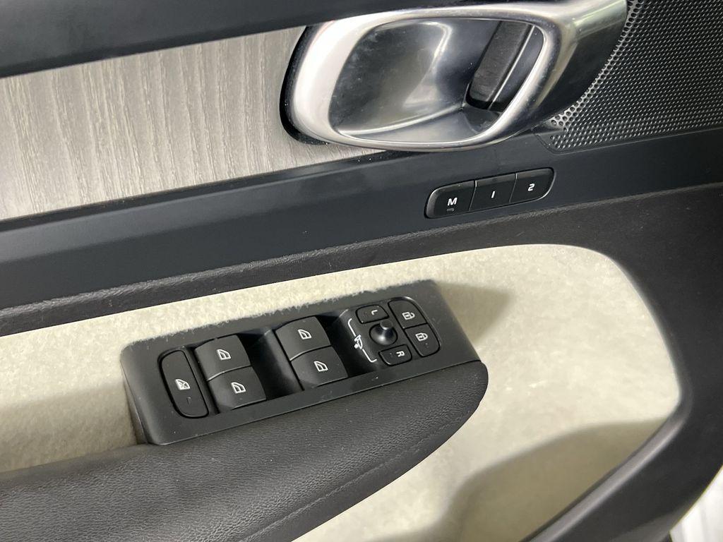 used 2023 Volvo XC40 car, priced at $33,142