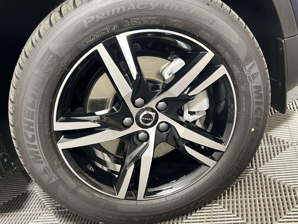 new 2026 Volvo XC40 car
