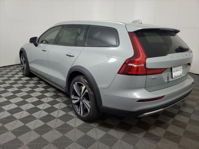 new 2024 Volvo V60 Cross Country car, priced at $55,310
