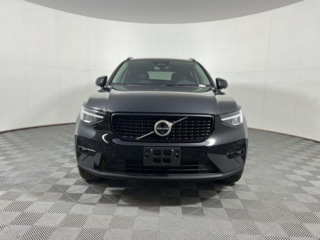 used 2025 Volvo XC40 car, priced at $34,938