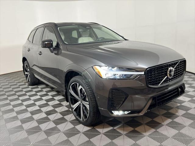 new 2025 Volvo XC60 car, priced at $62,295