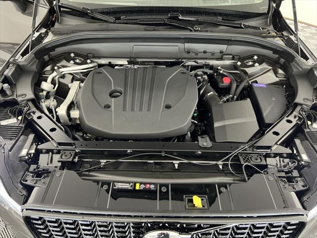 new 2025 Volvo XC60 car, priced at $62,295