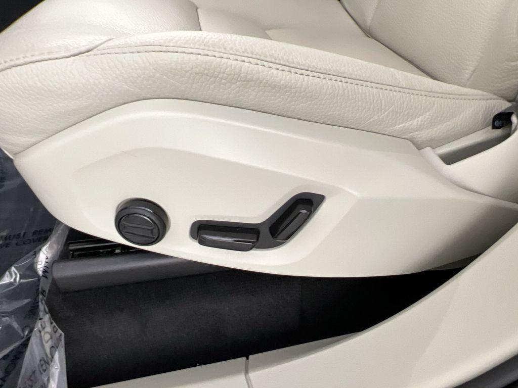 used 2024 Volvo XC90 car, priced at $47,492