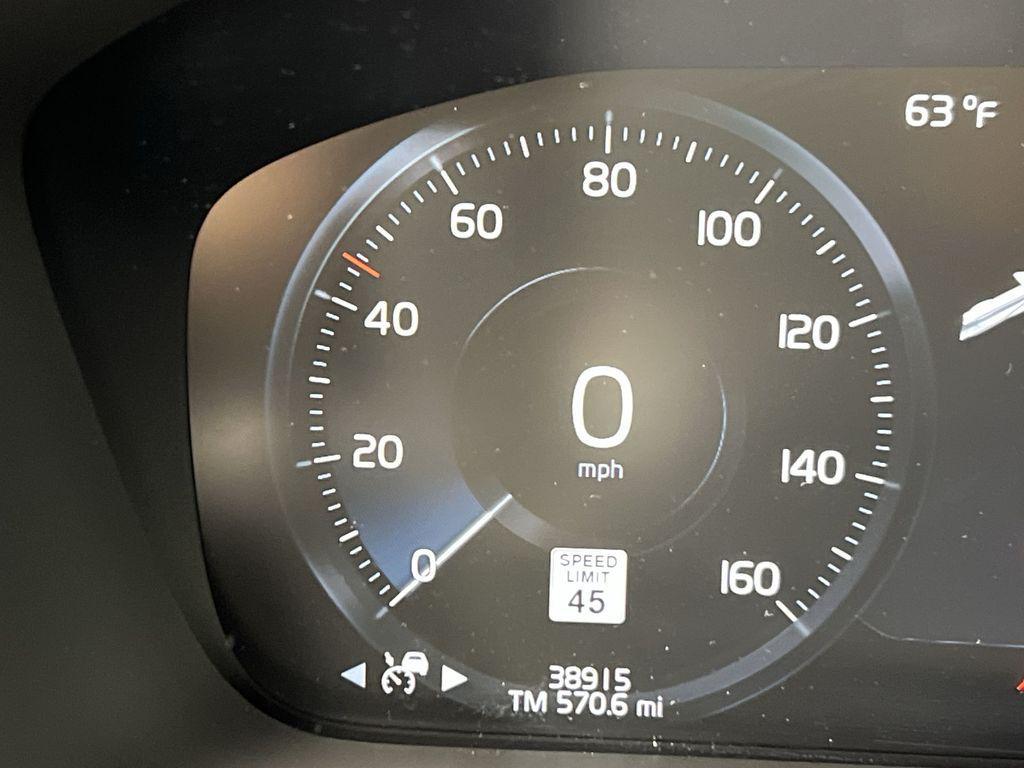 used 2021 Volvo XC90 car, priced at $32,407