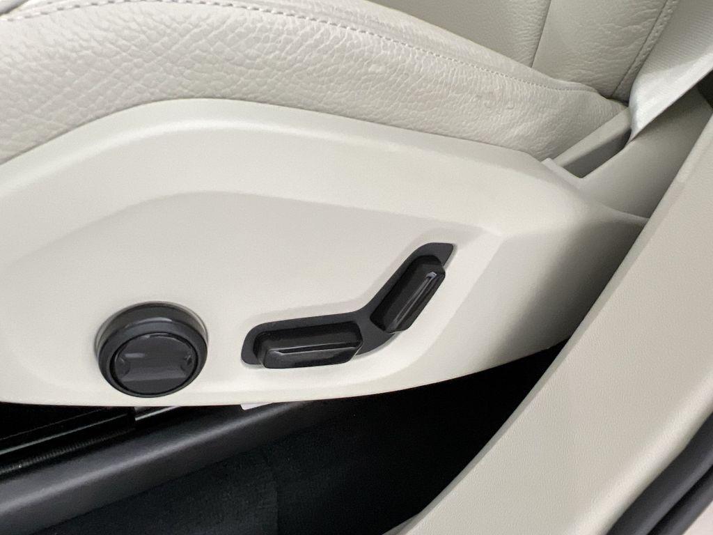 used 2024 Volvo XC90 Recharge Plug-In Hybrid car, priced at $54,991