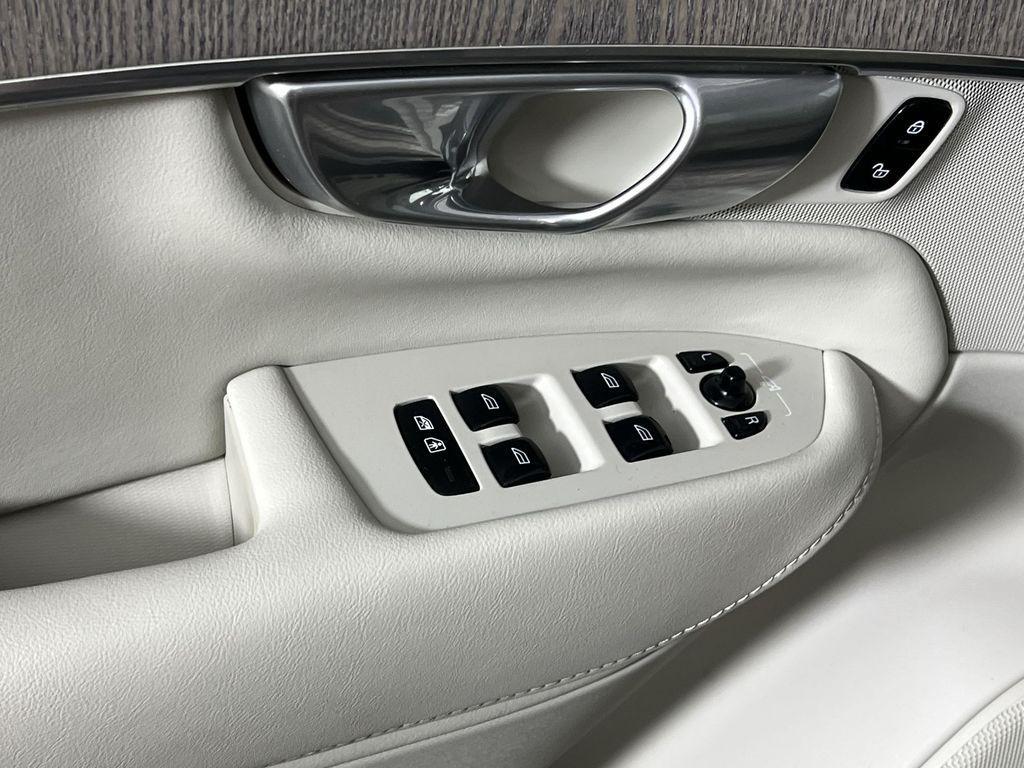 used 2024 Volvo XC90 Recharge Plug-In Hybrid car, priced at $54,991