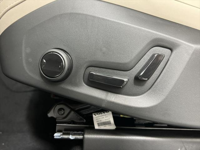 new 2025 Volvo XC90 Plug-In Hybrid car, priced at $76,805