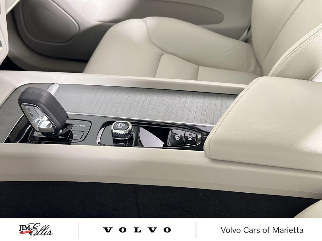 used 2024 Volvo XC60 car, priced at $43,890