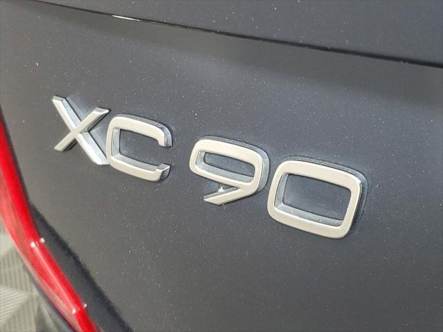 used 2022 Volvo XC90 car, priced at $35,500