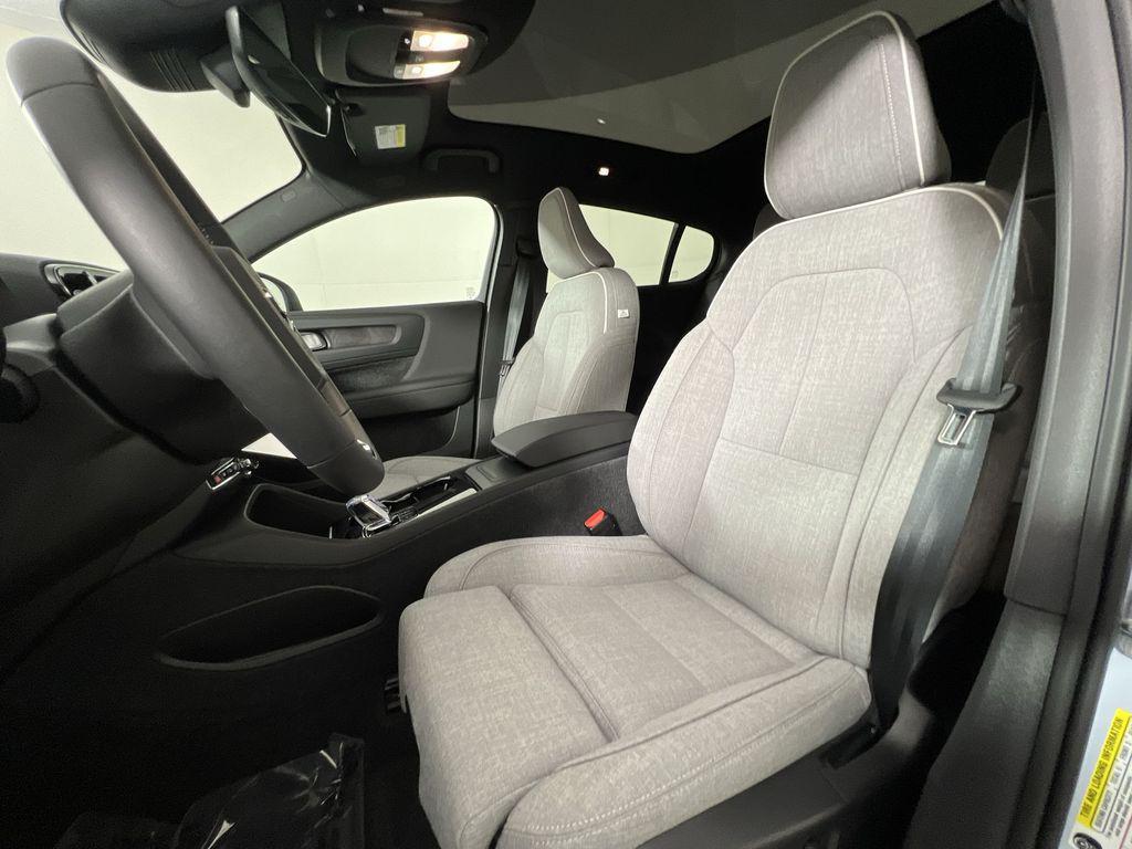 used 2024 Volvo C40 Recharge Pure Electric car, priced at $39,900
