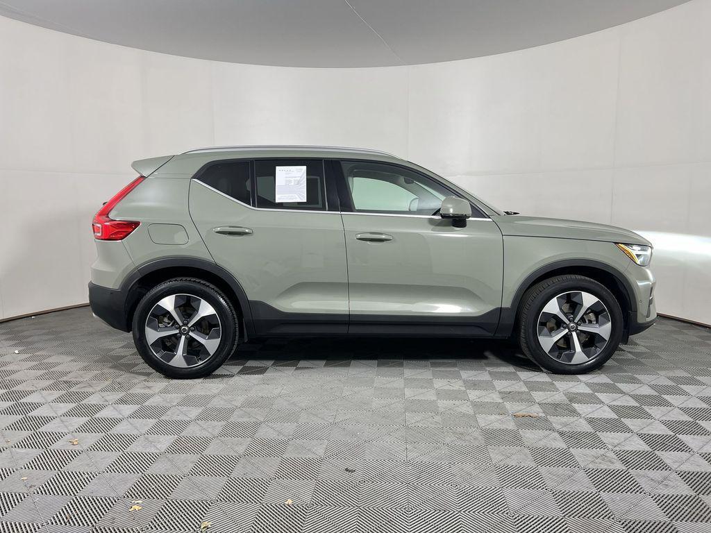 used 2024 Volvo XC40 car, priced at $34,917