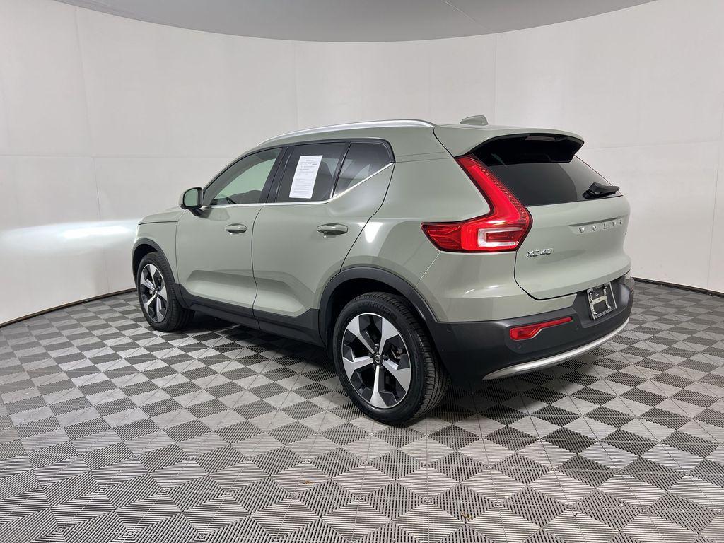 used 2024 Volvo XC40 car, priced at $34,917
