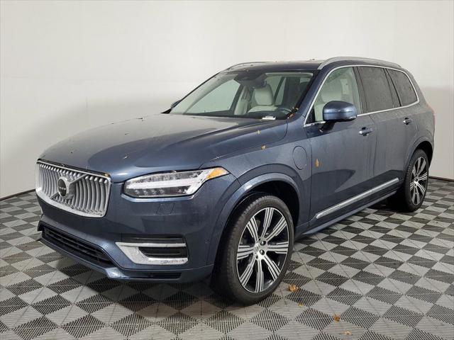 used 2022 Volvo XC90 Recharge Plug-In Hybrid car, priced at $49,000