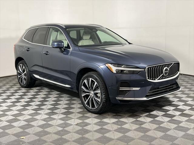 used 2022 Volvo XC60 Recharge Plug-In Hybrid car, priced at $39,900