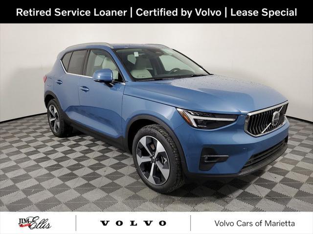 used 2025 Volvo XC40 car, priced at $40,500