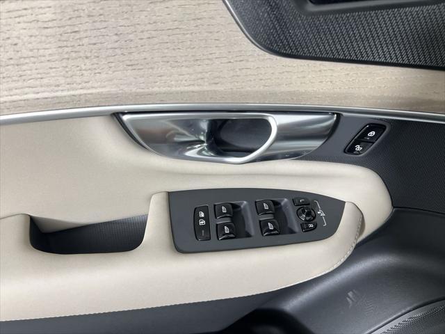 new 2025 Volvo XC90 Plug-In Hybrid car, priced at $81,405