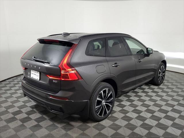 new 2025 Volvo XC60 car, priced at $53,675