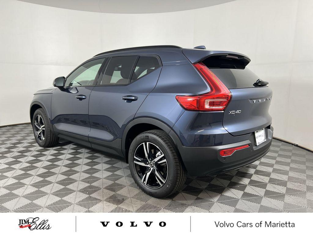 new 2026 Volvo XC40 car