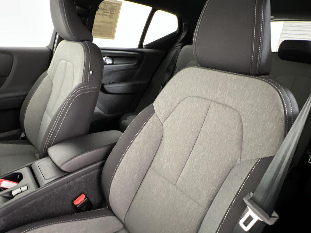 used 2025 Volvo XC40 car, priced at $31,575