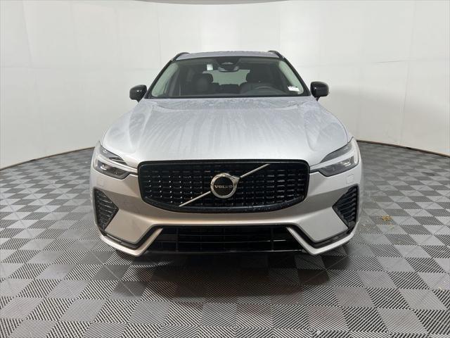 new 2025 Volvo XC60 car, priced at $50,545