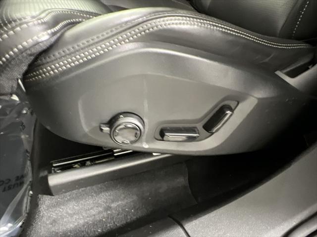 used 2022 Volvo XC60 car, priced at $38,900