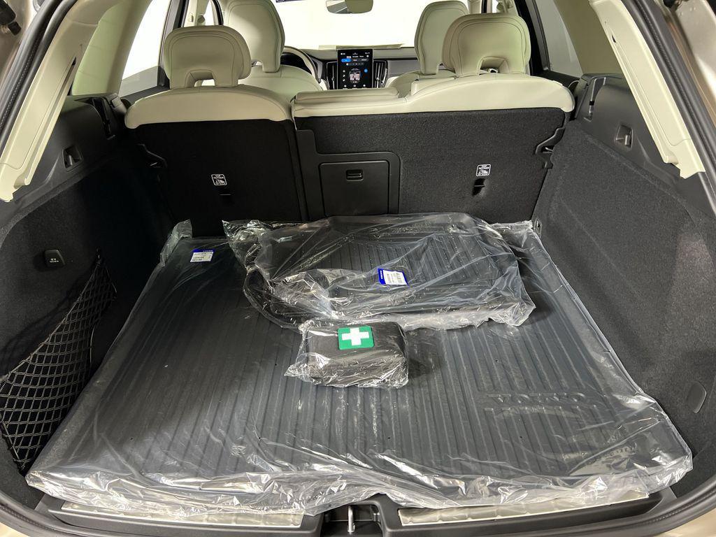new 2026 Volvo XC60 car