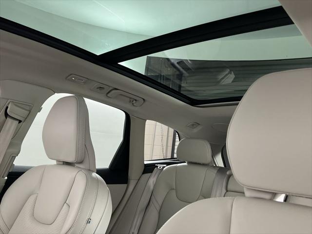 used 2022 Volvo XC60 car, priced at $39,500