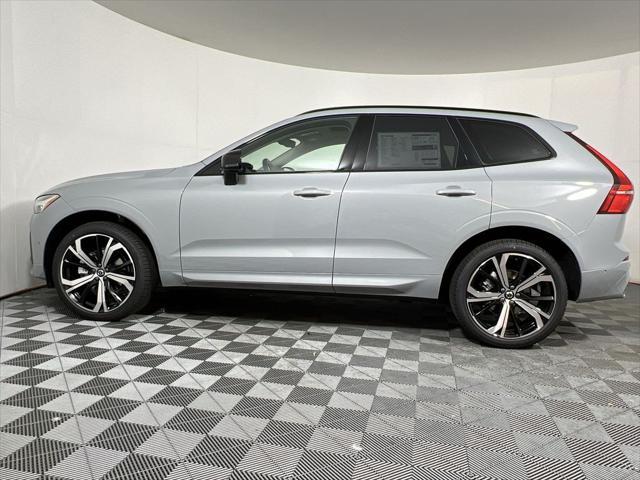 new 2025 Volvo XC60 car, priced at $60,660