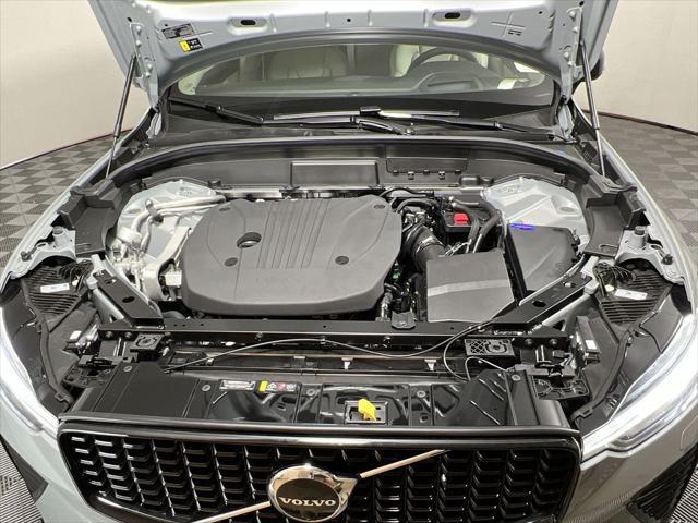 new 2025 Volvo XC60 car, priced at $60,660