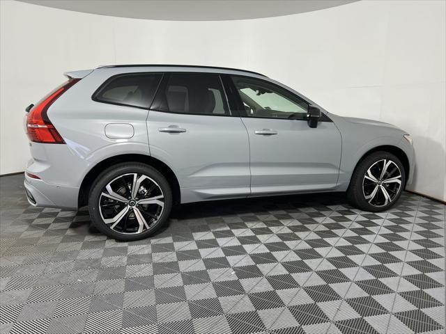 new 2025 Volvo XC60 car, priced at $60,660