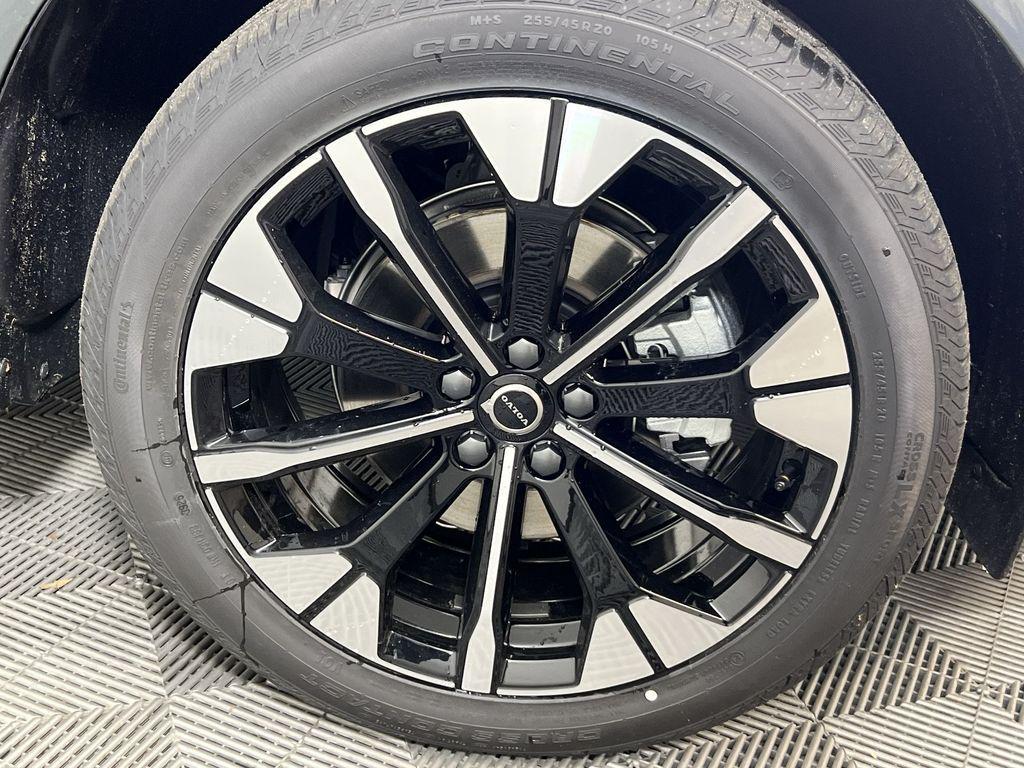 new 2026 Volvo XC60 car, priced at $58,015