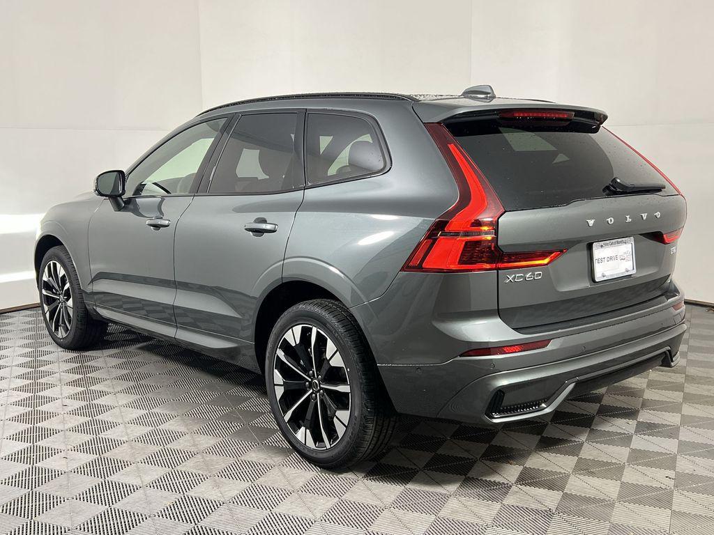 new 2026 Volvo XC60 car, priced at $58,015