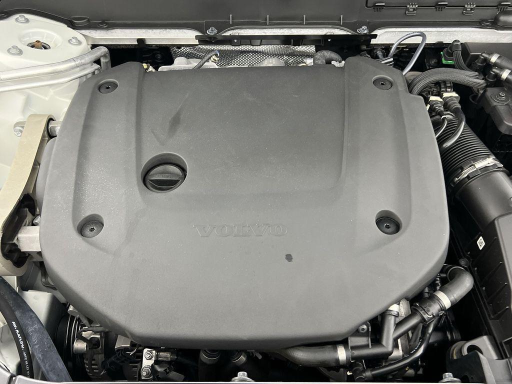 used 2024 Volvo XC90 car, priced at $43,021
