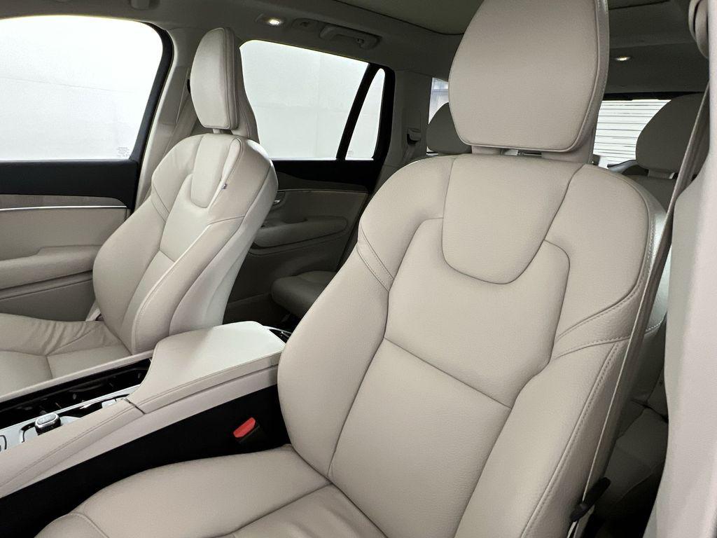 used 2024 Volvo XC90 car, priced at $43,021