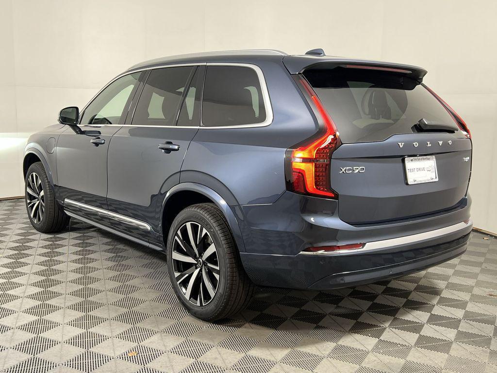 new 2026 Volvo XC90 Plug-In Hybrid car