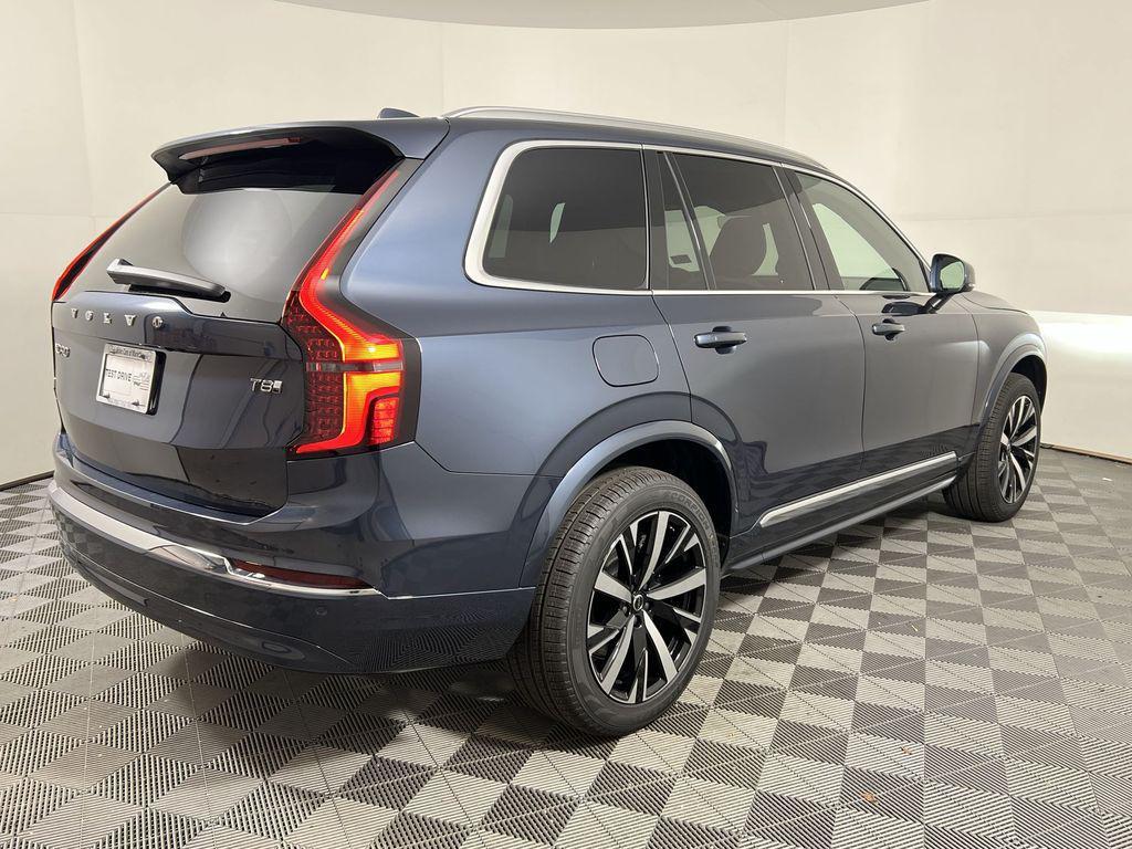 new 2026 Volvo XC90 Plug-In Hybrid car