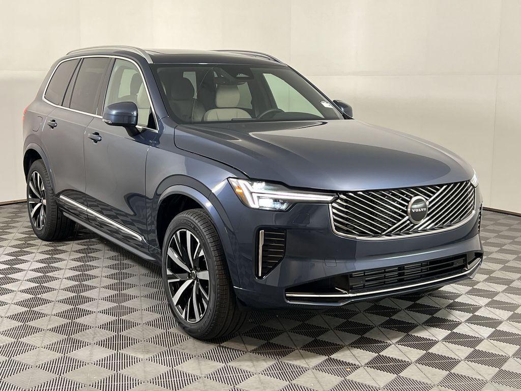 new 2026 Volvo XC90 Plug-In Hybrid car