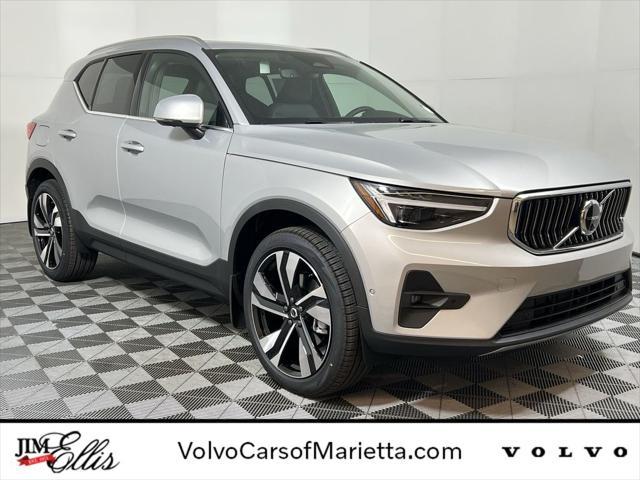 new 2025 Volvo XC40 car, priced at $50,795
