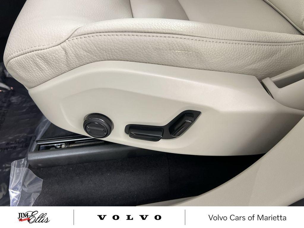 used 2024 Volvo XC90 Recharge Plug-In Hybrid car, priced at $55,603