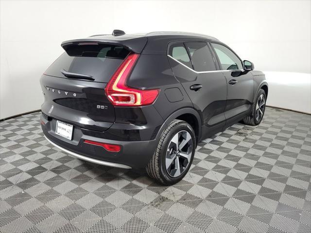 new 2025 Volvo XC40 car, priced at $45,800