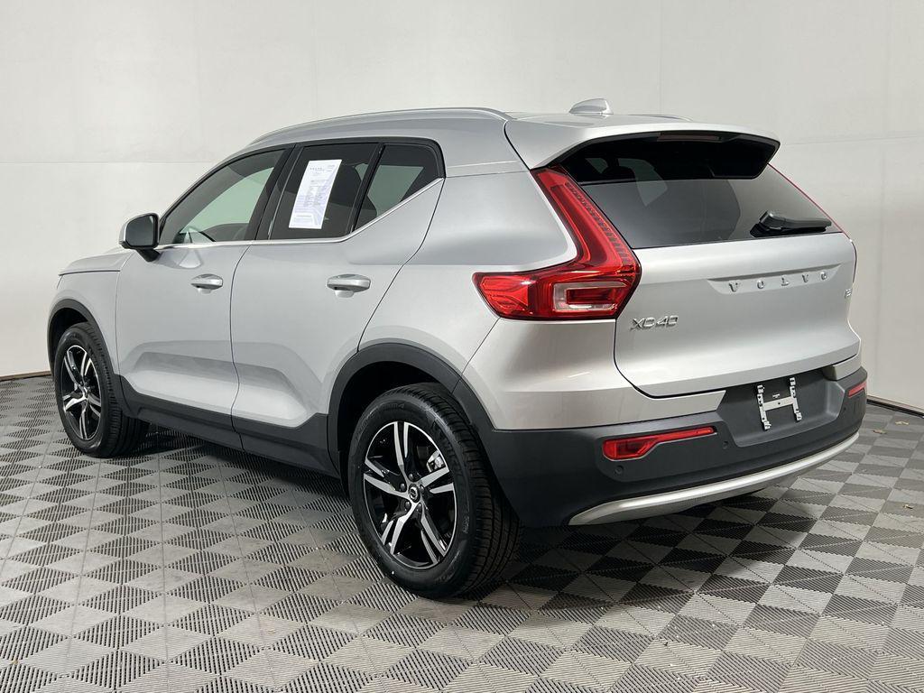 used 2025 Volvo XC40 car, priced at $31,701